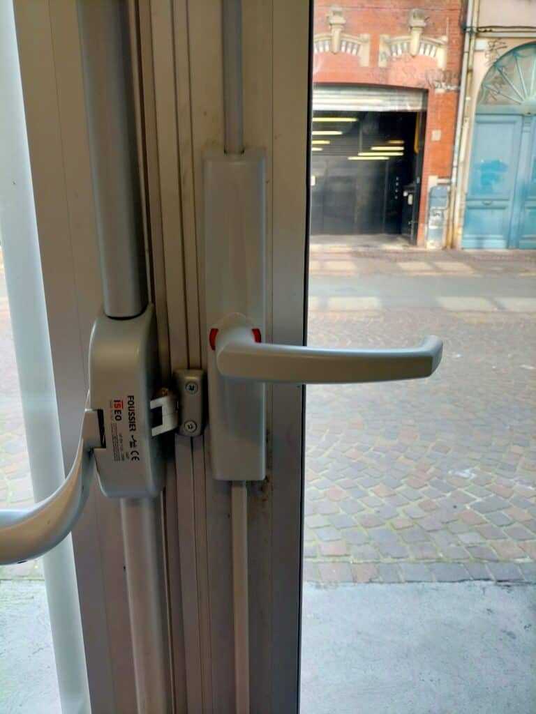 depannage-serrure-issue-de-secours-lille-centre-place-rihour