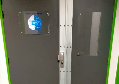 plat-de-recouvrement-pour-porte-double-vantaux
