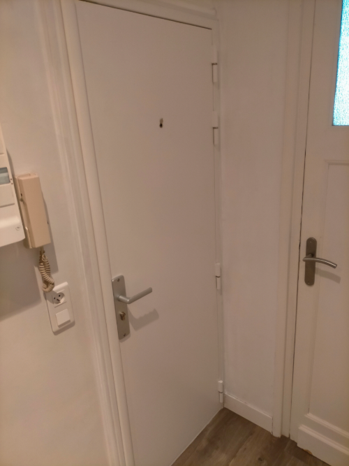 Porte-Tordjman-Newporte-Home-Hem-500px installation-porte-blindee-tordjman-metal-newporte-two-plus-rue-gambetta-a-lille-wazemmes-500px