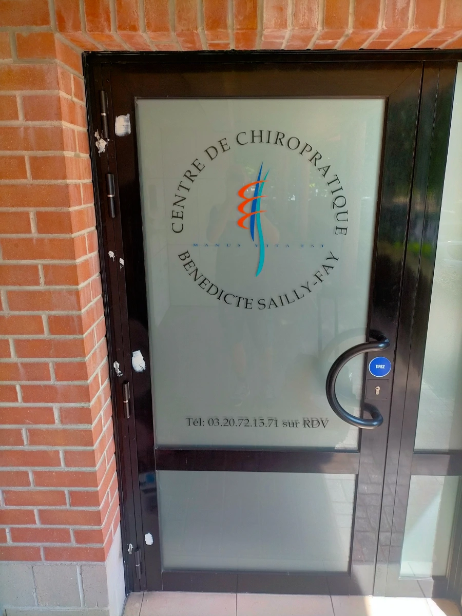 barre-de-pivot-rue-du-quesne-59700-marcq-en-baroeul-avant-retouche-finale-peinture